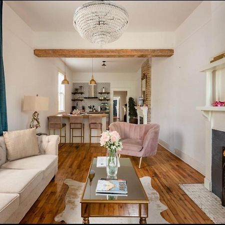 فيلا Elegant Renovated House With Relaxing Courtyard نيو أورلينز المظهر الخارجي الصورة