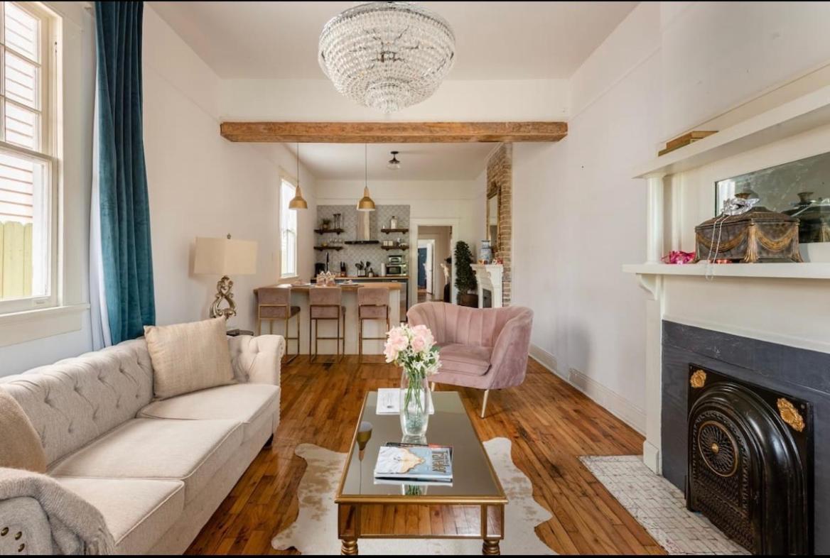 فيلا Elegant Renovated House With Relaxing Courtyard نيو أورلينز المظهر الخارجي الصورة