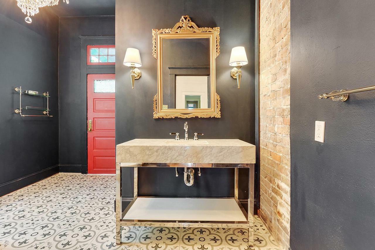 فيلا Elegant Renovated House With Relaxing Courtyard نيو أورلينز المظهر الخارجي الصورة